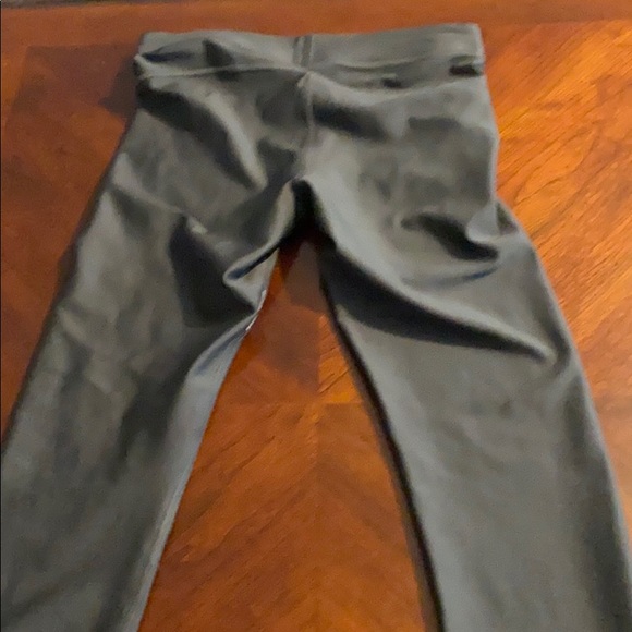 Under Armour full-length leggings. - Picture 3 of 3